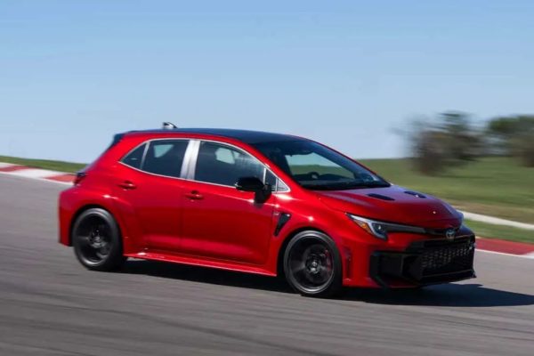 Toyota GR Corolla’nın Yeni Versiyonunda Güç ve Performans Zirve Yapıyor