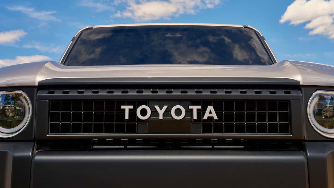 Toyota, Land Cruiser ve RAV4'ün Elektrikli Modellerini Tanıtacak